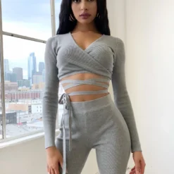 Lorlie SETS MOVING FORWARD TOP AND SHORT SET