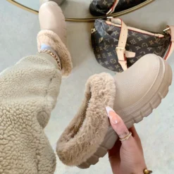 Lorlie ALL FOR YOU FAUX FUR SLIDE