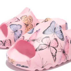 Lorlie GIVE ME BUTTERFLIES RUBBER SLIDE