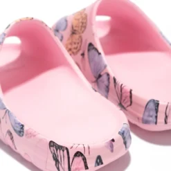 Lorlie GIVE ME BUTTERFLIES RUBBER SLIDE