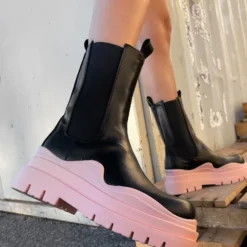 Lorlie WOMENS FEELS LIKE MONEY PINK CHELSEA BOOTS