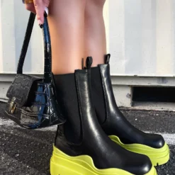 Lorlie FEELS LIKE MONEY LIME CHELSEA BOOTS