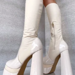 Lorlie GROOVIN OUT PLATFORM CREAM BOOT WOMENS