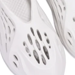 Lorlie WOMENS INTO SPACE GREY RUBBER SLIPPER