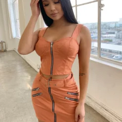 Lorlie GIRLS NIGHT OUT ZIPPER TOP